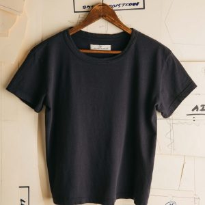 the drop tee in faded black