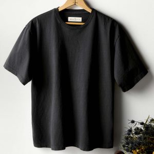 faded black knit box crew