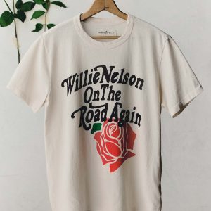 i+w x willie nelson on the road again tee