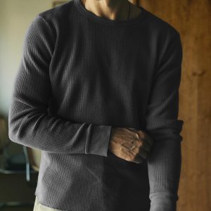 long sleeve thermal crew in faded black